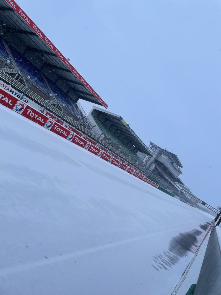 Fotos: Así Amanece el Circuito Le Mans - SportsCar En Español